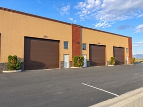 1471 W 1250 S, Orem, UT à louer Photo intérieure– Image 2 sur 11