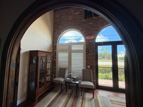 11338 Bonita Beach Rd, Bonita Springs, FL à louer Photo intérieure– Image 2 sur 13