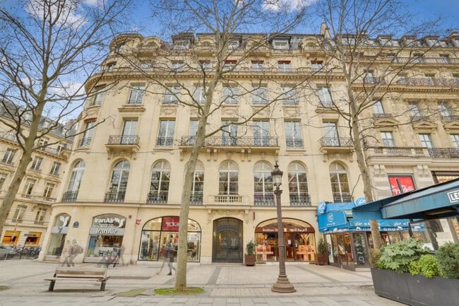 Plus de détails pour 63 Avenue Des Champs Elysées, Paris - Bureau à louer