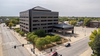 Plus de détails pour 111 W State St, Mason City, IA - Bureau à louer