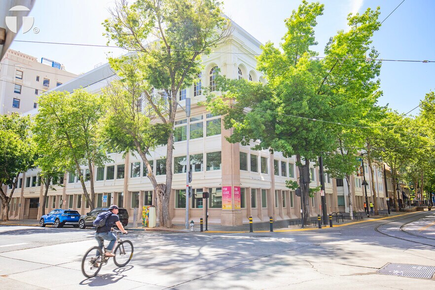 1130 K St, Sacramento, CA à vendre - Photo de l’immeuble – Image 1 sur 47