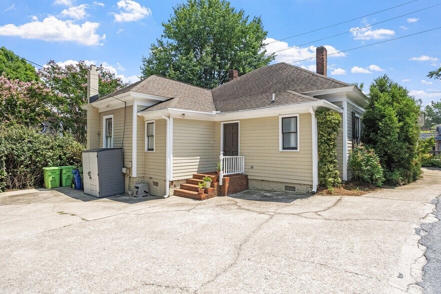 516 W Peace St, Raleigh, NC à vendre - Photo de l’immeuble – Image 3 sur 10
