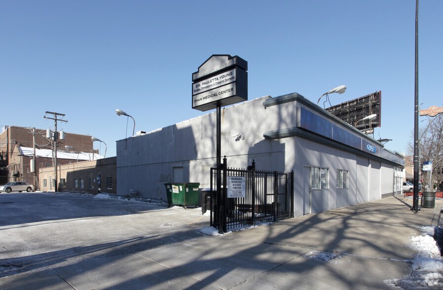325-335 E 35th St, Chicago, IL à louer - Photo de l’immeuble – Image 3 sur 4