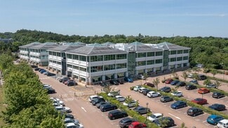 Plus de détails pour 900 Pavilion Dr, Northampton - Bureau à louer