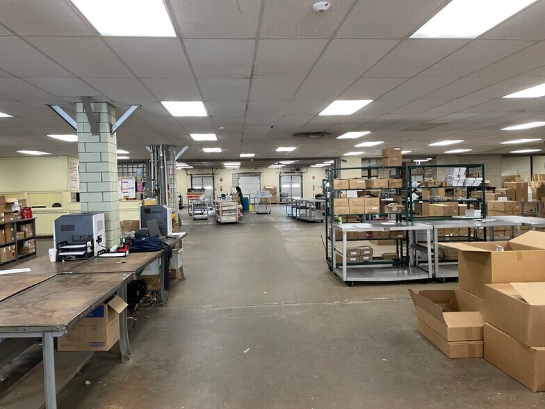 6215 Ardleigh St, Philadelphia, PA à vendre - Photo intérieure – Image 3 sur 11