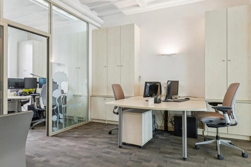 Bureau dans Paris à louer - Photo intérieure – Image 2 sur 14