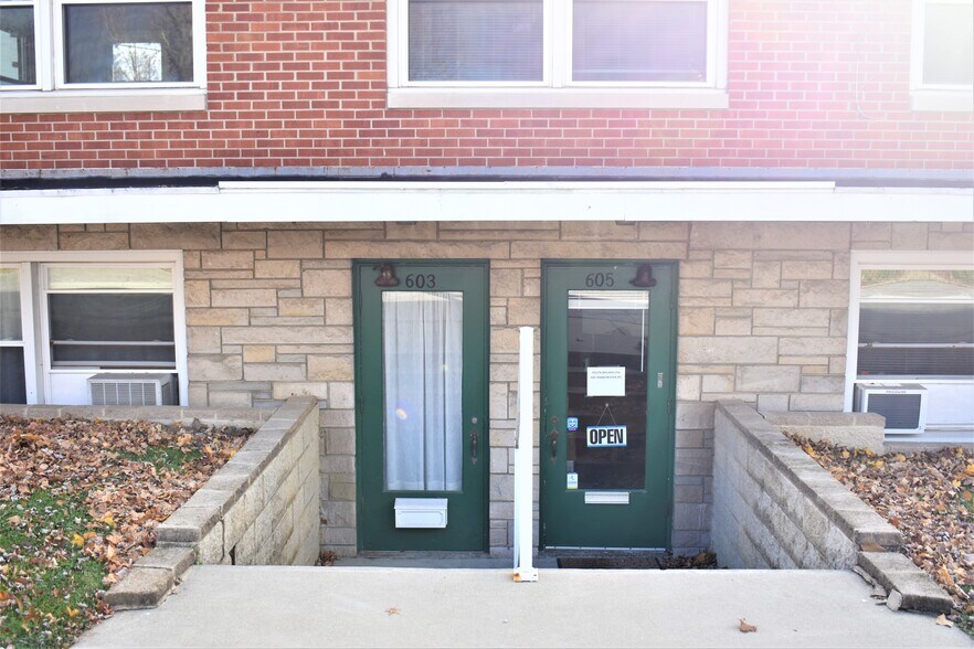 603-609 Manchester Rd, Mansfield, OH à louer - Photo de l’immeuble – Image 3 sur 30