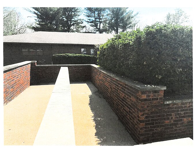 1515 W Walnut St, Jacksonville, IL à vendre - Photo de l’immeuble – Image 3 sur 20