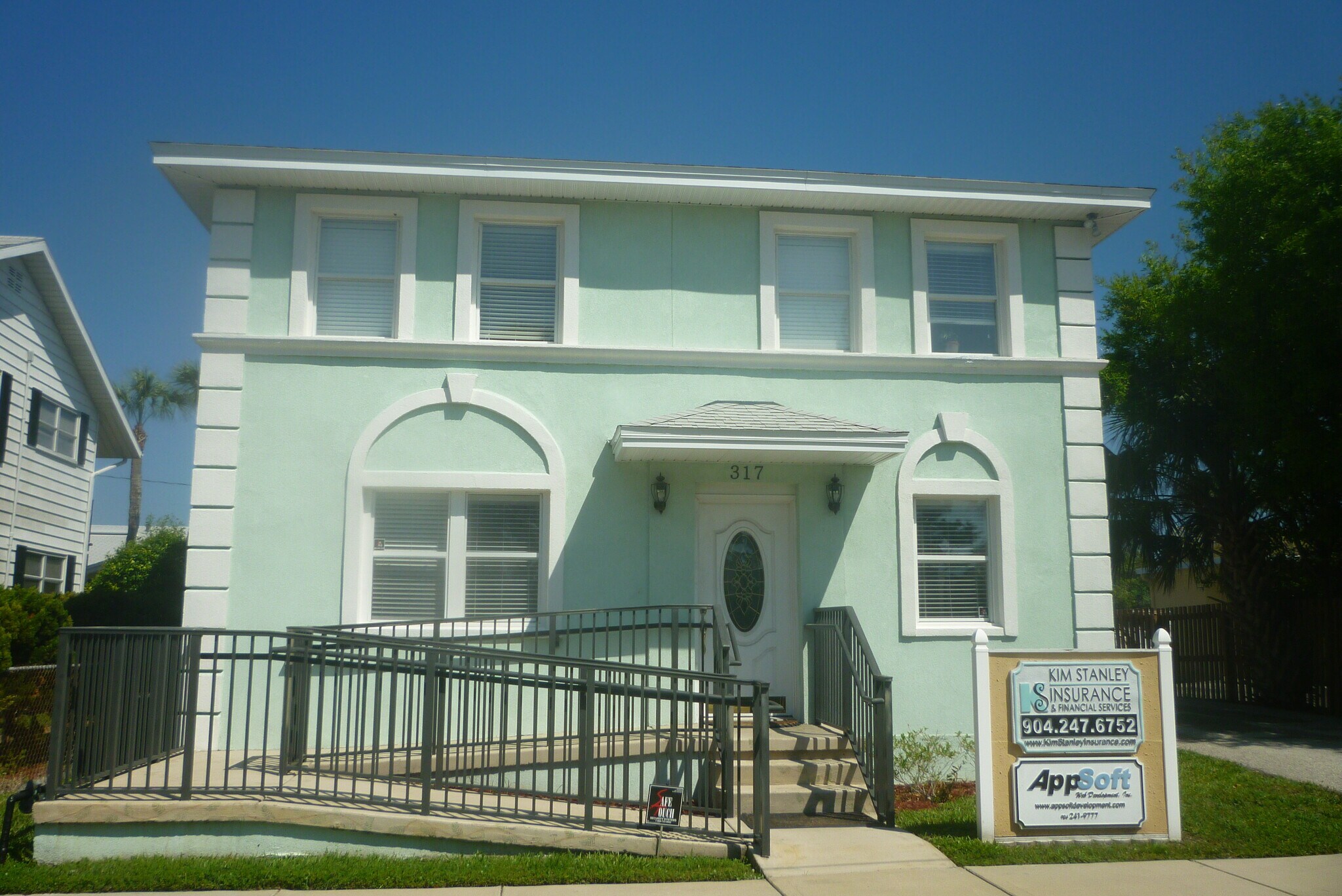 317 4th Ave N, Jacksonville Beach, FL à louer Photo de l’immeuble– Image 1 sur 18