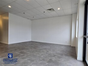 600 Blairs Ferry Rd NE, Cedar Rapids, IA à louer Photo intérieure– Image 2 sur 9