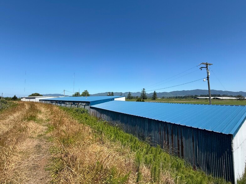 175 3rd St, Tillamook, OR à vendre - Photo de l’immeuble – Image 3 sur 20