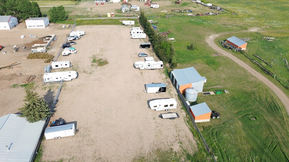 19453 20 Hwy 12, Stettler, AB à vendre - Photo de l’immeuble – Image 3 sur 32