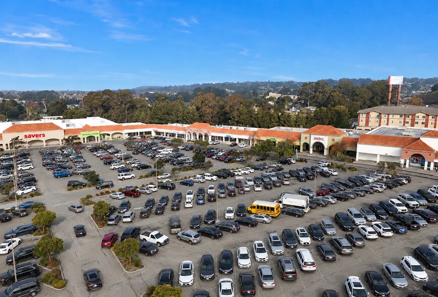 20-800 San Pablo Towne Center, San Pablo, CA à louer - Photo de l’immeuble – Image 2 sur 7