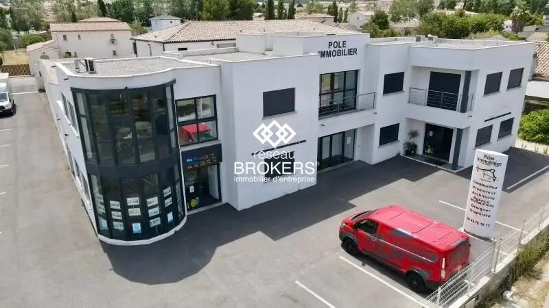 Local commercial dans Châteauneuf-les-Martigues à vendre - Photo de l’immeuble – Image 1 sur 4