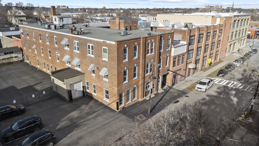 86-88 White St, Rochester, NY à louer - Photo de l’immeuble – Image 3 sur 12