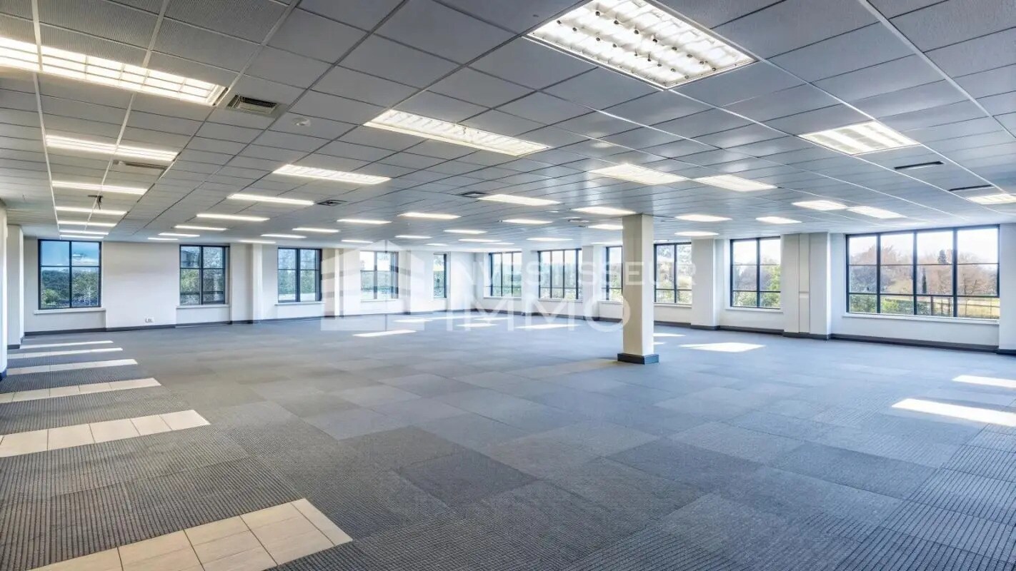 Bureau dans Gennevilliers à louer Photo de l’immeuble– Image 1 sur 2