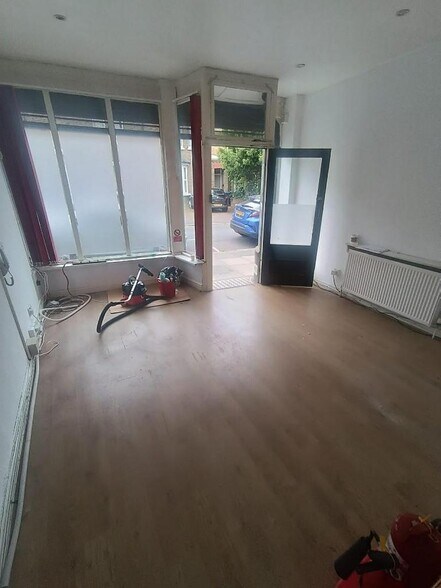 27 Haven Ln, Londres à louer - Photo de l’immeuble – Image 3 sur 11