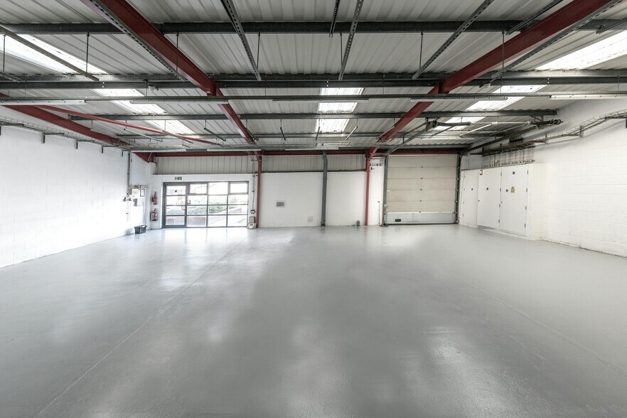 Abbey Rd, Londres à louer - Photo de l’immeuble – Image 3 sur 20