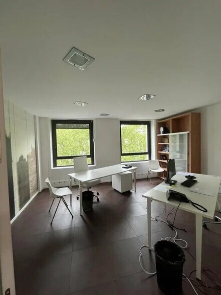 Bureau dans Lyon à louer - Photo de l’immeuble – Image 2 sur 11