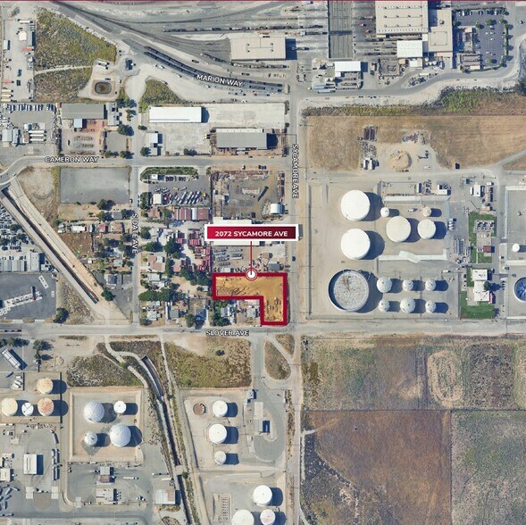 2072 Sycamore Ave, Rialto, CA à louer - Photo de l’immeuble – Image 2 sur 2