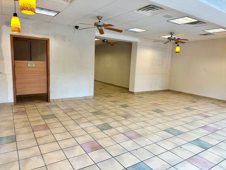 1024 S Gee St, Jonesboro, AR à vendre - Photo de l’immeuble – Image 2 sur 12