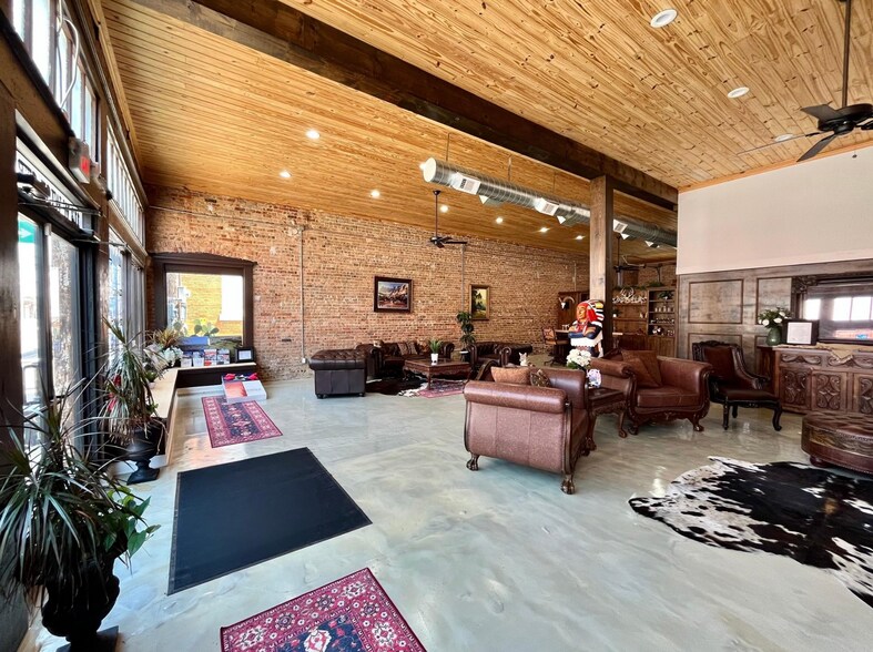 112 W Wise St, Bowie, TX à vendre - Photo de l’immeuble – Image 3 sur 13