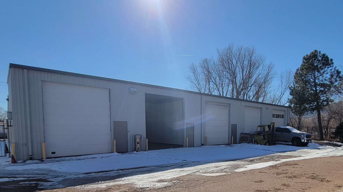 310 S 25th St, Colorado Springs, CO à louer Photo de l’immeuble– Image 1 sur 11