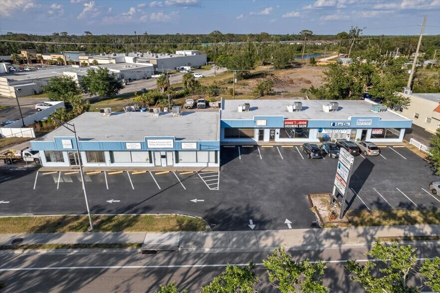 2131-2143 S Tamiami Trl, Venice, FL à vendre - Photo principale – Image 1 sur 11