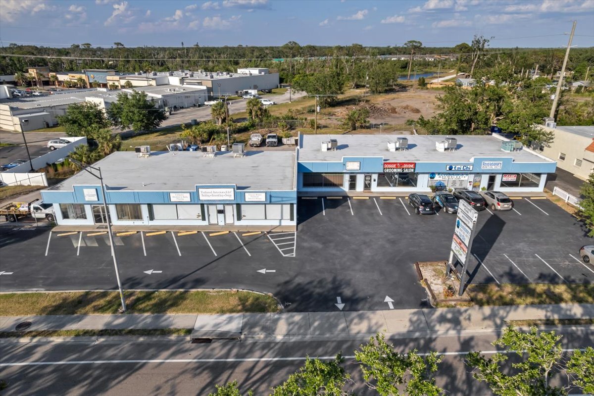 2131-2143 S Tamiami Trl, Venice, FL à vendre Photo principale– Image 1 sur 12