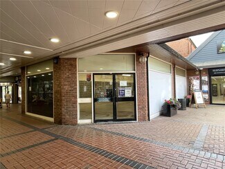 Plus de détails pour High St, Wickford - Local commercial à louer