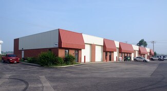 Plus de détails pour 766 Industrial Dr, Cary, IL - Industriel/Logistique à louer