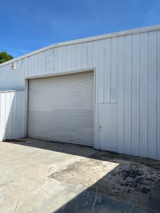 Plus de détails pour 850 SW 21st Ter, Fort Lauderdale, FL - Industriel/Logistique à louer