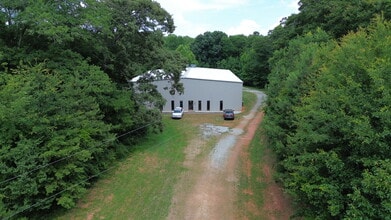 425 S Jackson St, Hartwell, GA à louer Photo intérieure– Image 2 sur 6