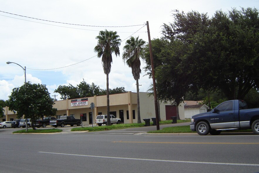 623 S Texas Blvd, Weslaco, TX à louer - Photo de l’immeuble – Image 2 sur 2