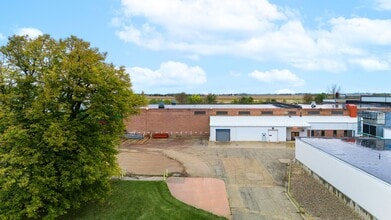 347 N 43rd Rd, Mendota, IL à louer Photo intérieure– Image 1 sur 6