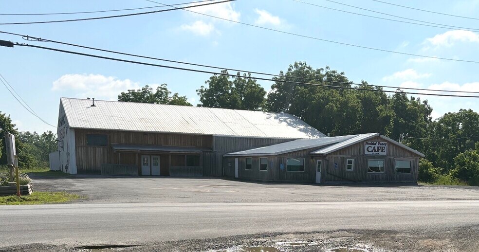 10 Ruth St, Vernon, NY à vendre - Photo de l’immeuble – Image 2 sur 32