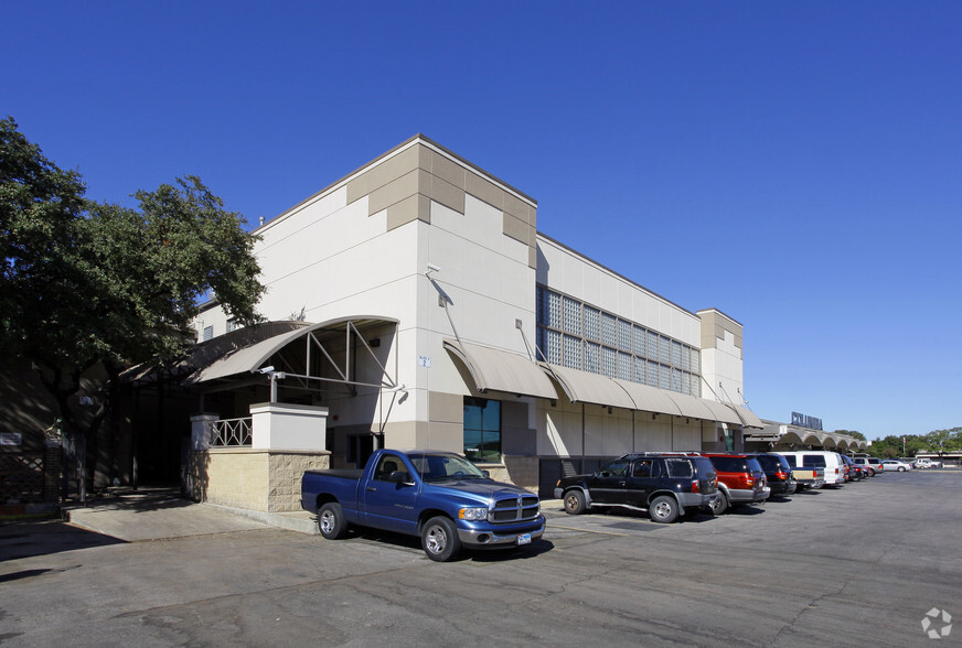 5005 West Ave, San Antonio, TX à louer - Photo principale – Image 1 sur 2