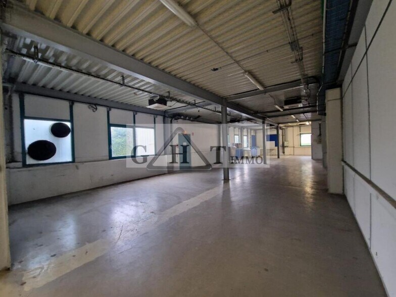 Industriel/Logistique dans Baillet-en-France à vendre - Photo intérieure – Image 1 sur 12