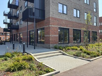 Plus de détails pour 1-2 Buchan St, Cambridge - Local commercial à louer