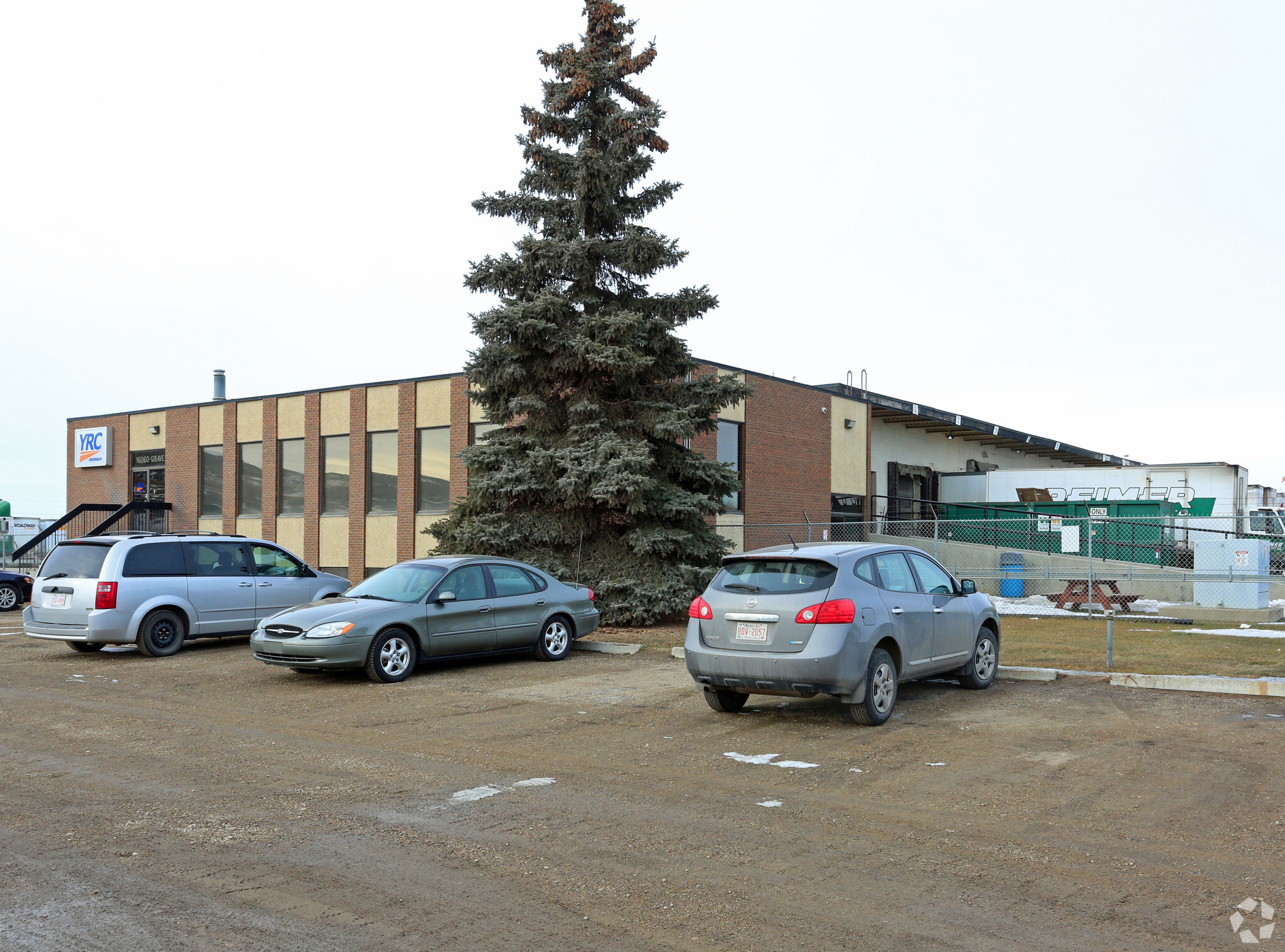 16060 128th Ave NW, Edmonton, AB à louer Photo de l’immeuble– Image 1 sur 4