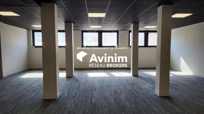 Plus de détails pour Bureau à louer