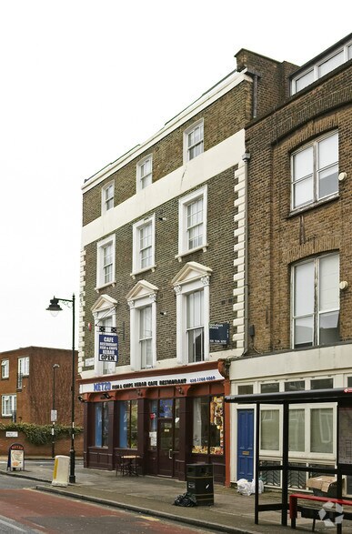 14 Westbourne Rd, Londres à louer - Photo de l’immeuble – Image 2 sur 12