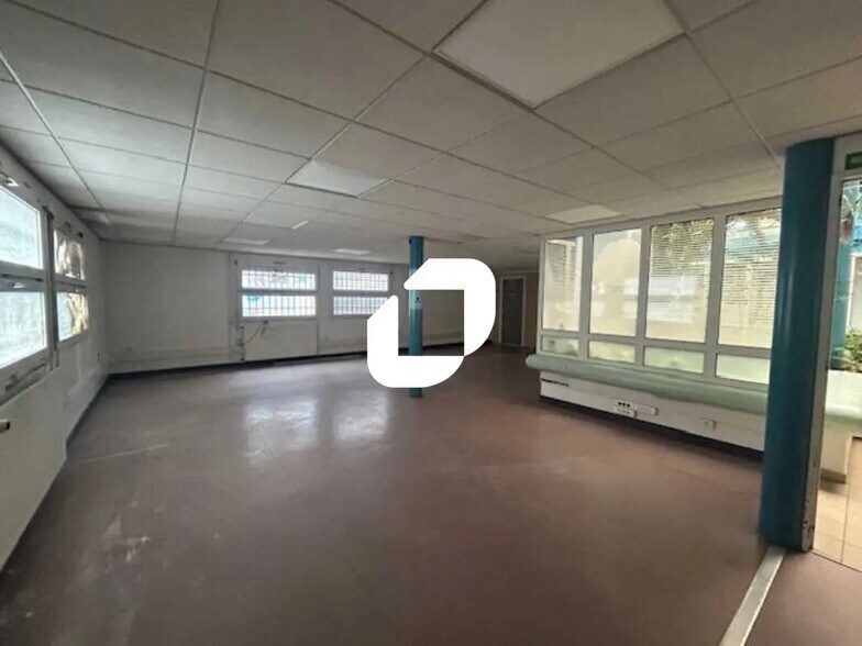 57 Rue Francis Combe, Cergy à louer - Photo de l’immeuble – Image 3 sur 8