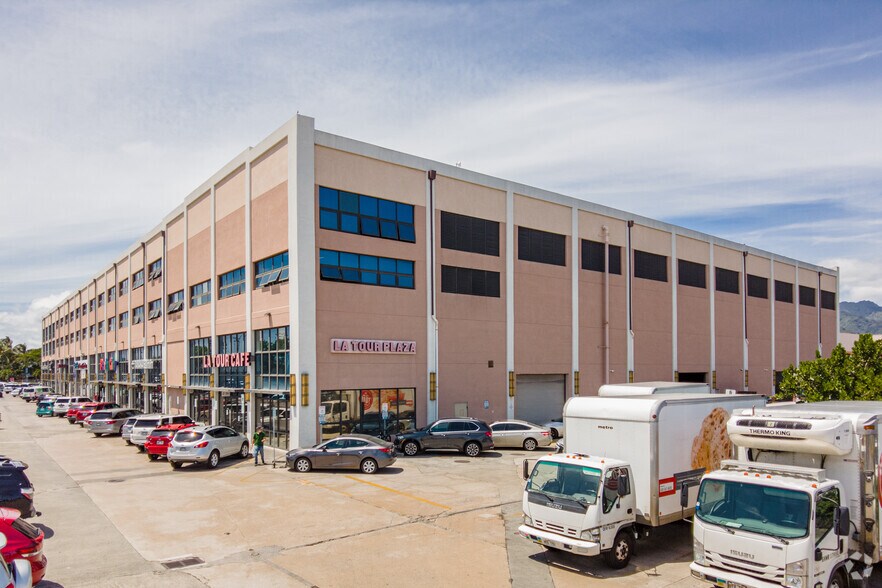 800-900 N Nimitz Hwy, Honolulu, HI à louer - Photo principale – Image 1 sur 5