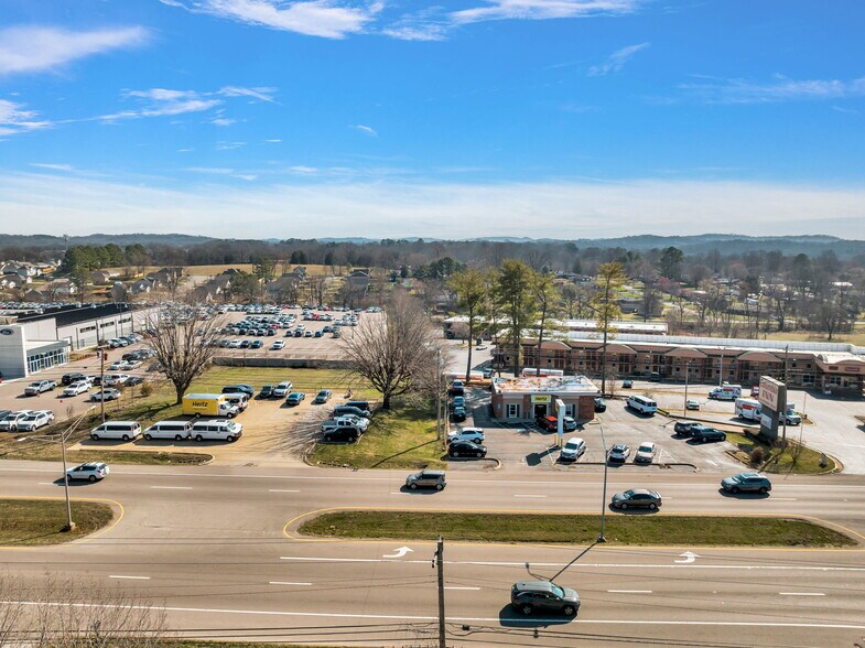 1210 Nashville Hwy, Columbia, TN à vendre - Photo de l’immeuble – Image 3 sur 16