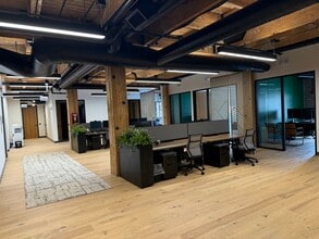 730 N Franklin St, Chicago, IL à louer Photo intérieure– Image 2 sur 7