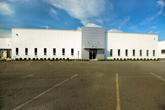 Plus de détails pour 110 Amor Ave, Carlstadt, NJ - Industriel/Logistique à louer