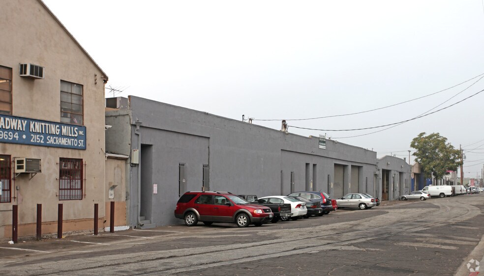 2150 Sacramento St, Los Angeles, CA à louer - Photo de l’immeuble – Image 3 sur 51