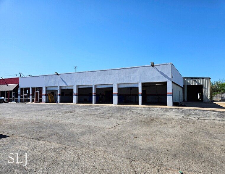 3317 Inwood Rd, Dallas, TX à louer - Photo de l’immeuble – Image 2 sur 41