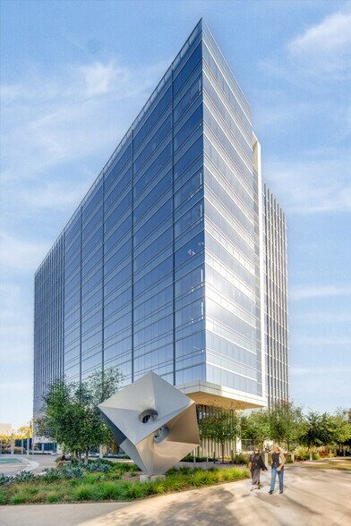 4747 Executive Dr, San Diego, CA à louer - Photo de l’immeuble – Image 2 sur 3